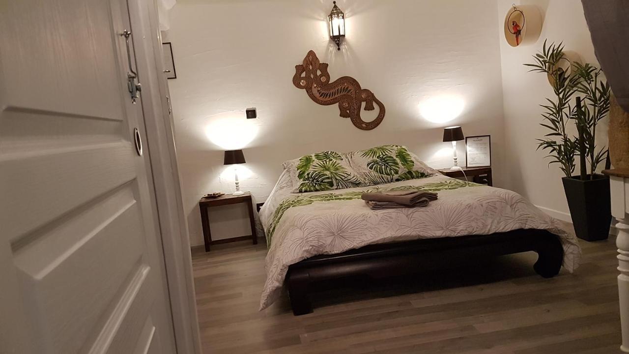Bed and Breakfast La Belmontaise Beaumont-sur-Sarthe Екстер'єр фото