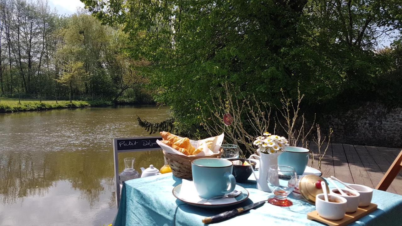 Bed and Breakfast La Belmontaise Beaumont-sur-Sarthe Екстер'єр фото